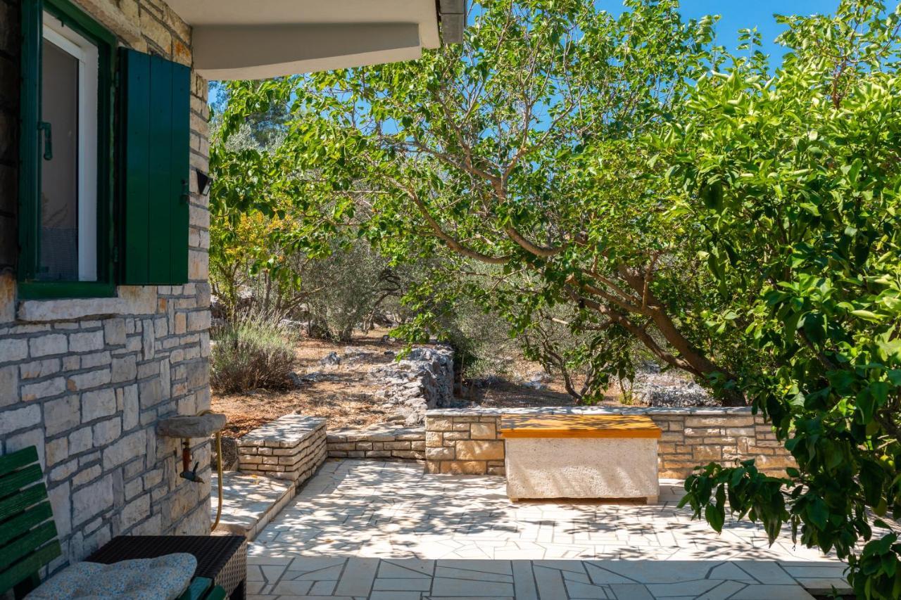 Holiday Home Liberan Vela Luka Eksteriør billede